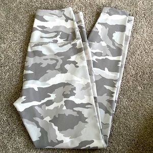 Beyond Yoga Olympus High Waisted Camo Legging